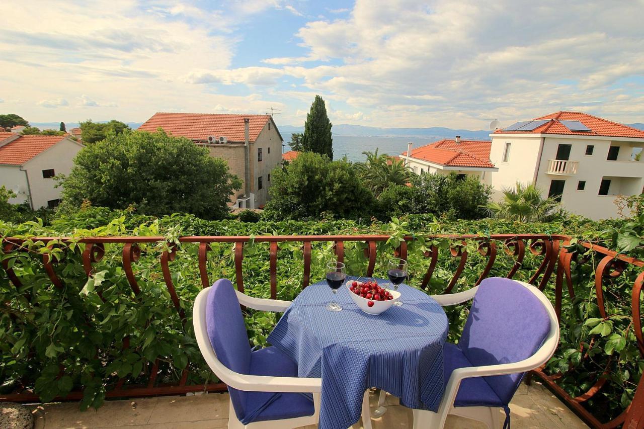 Villa Renipol Adults Only Sutivan Luaran gambar